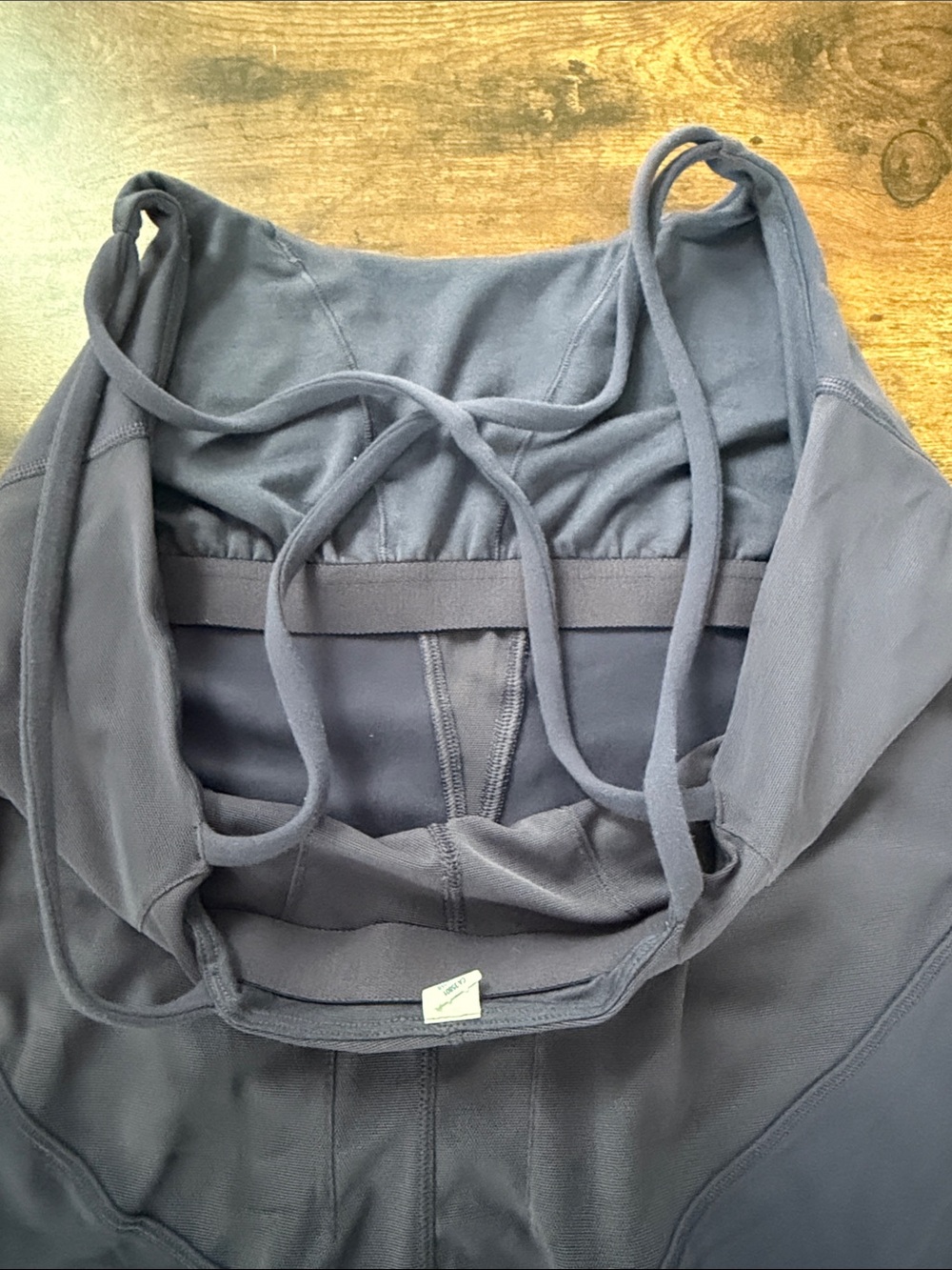 lululemon athletica Double-Strap Plum Mesh-Inset Tank - Picture 5 of 9
